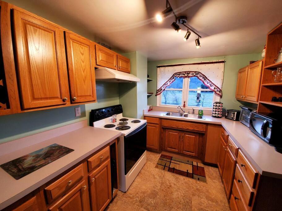 Villa Country Mountain Escape! à Barnardsville Extérieur photo