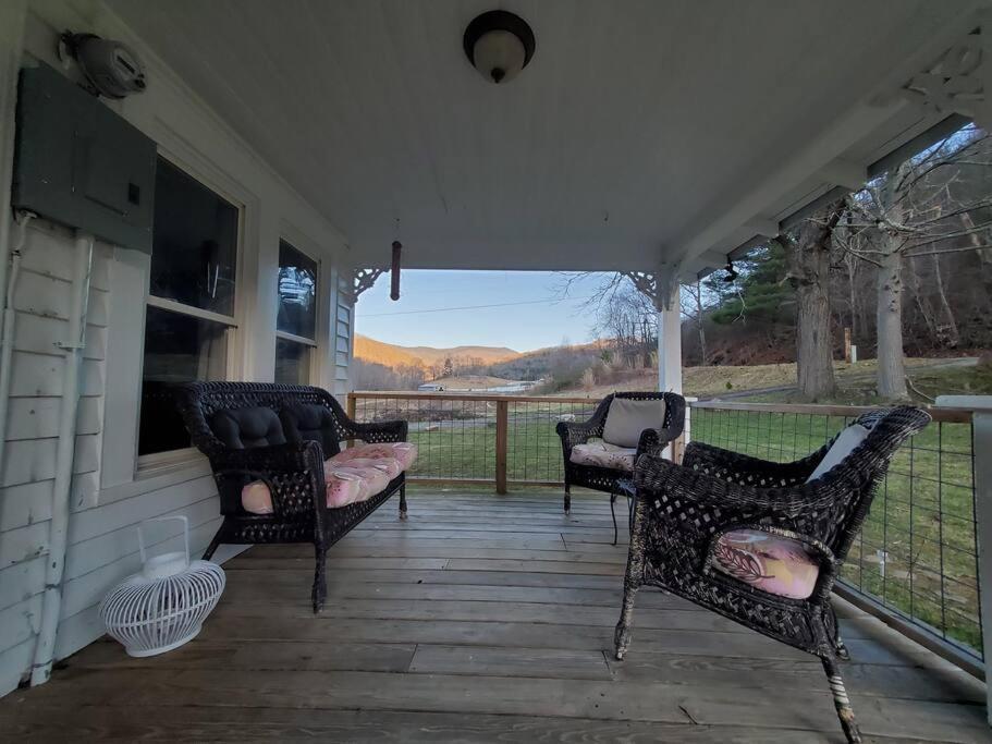 Villa Country Mountain Escape! à Barnardsville Extérieur photo